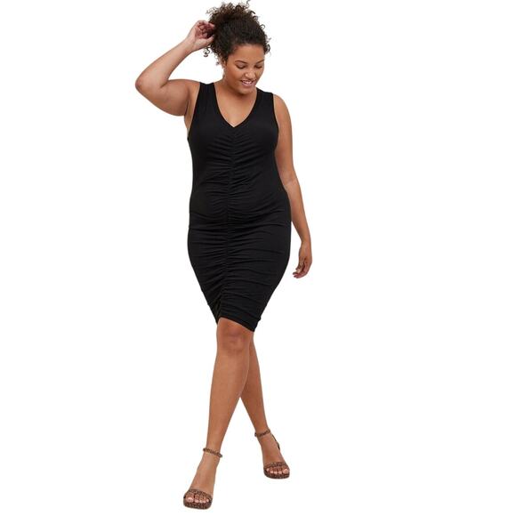 NWT! Torrid Mini Jersey Ruched Bodycon Dress Black Sexy Plus Size 6x - Picture 1 of 5